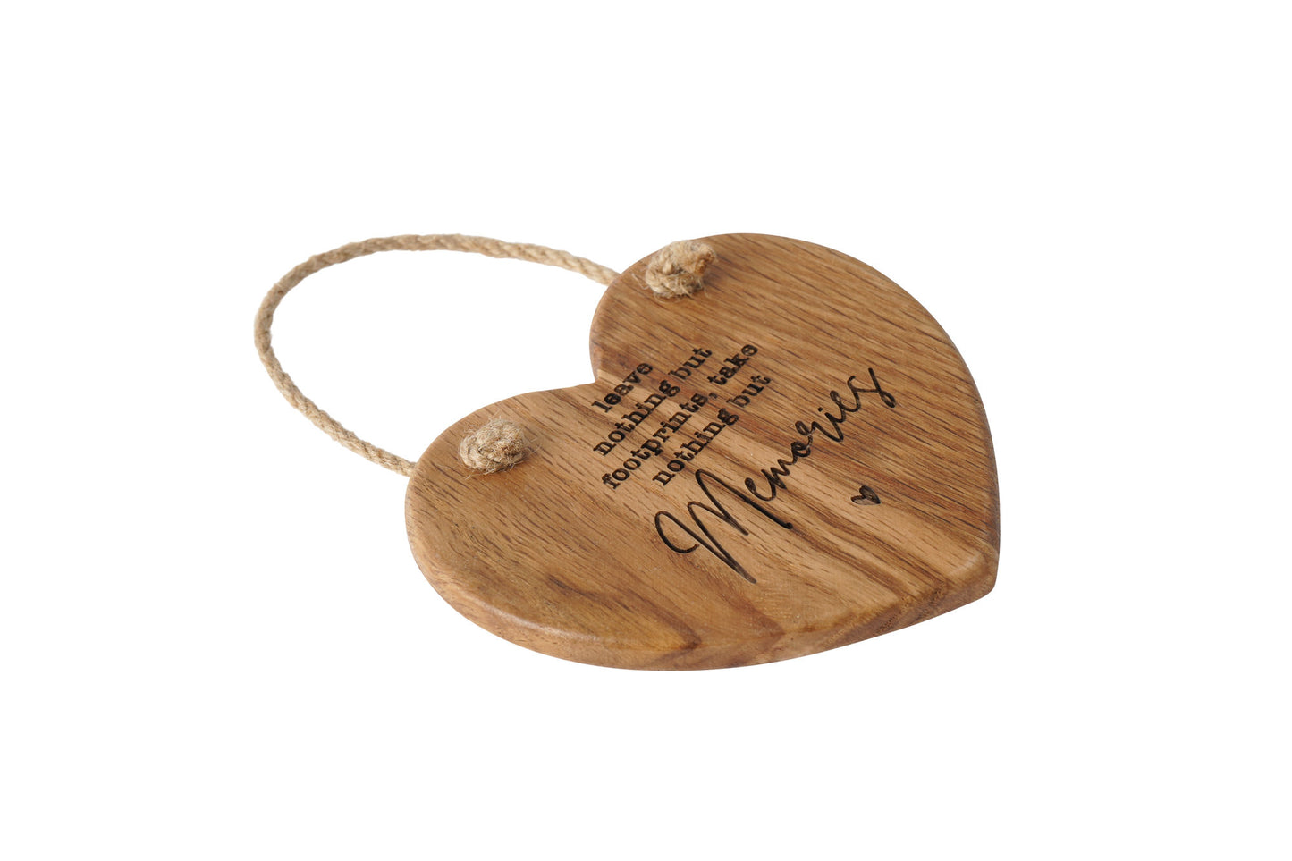 Cornish Gifts 'Leave Nothing But Footprints, Take Nothing But Memories' Oak Hanging Heart | Wall Sign | Perfect Gift | Home Decor