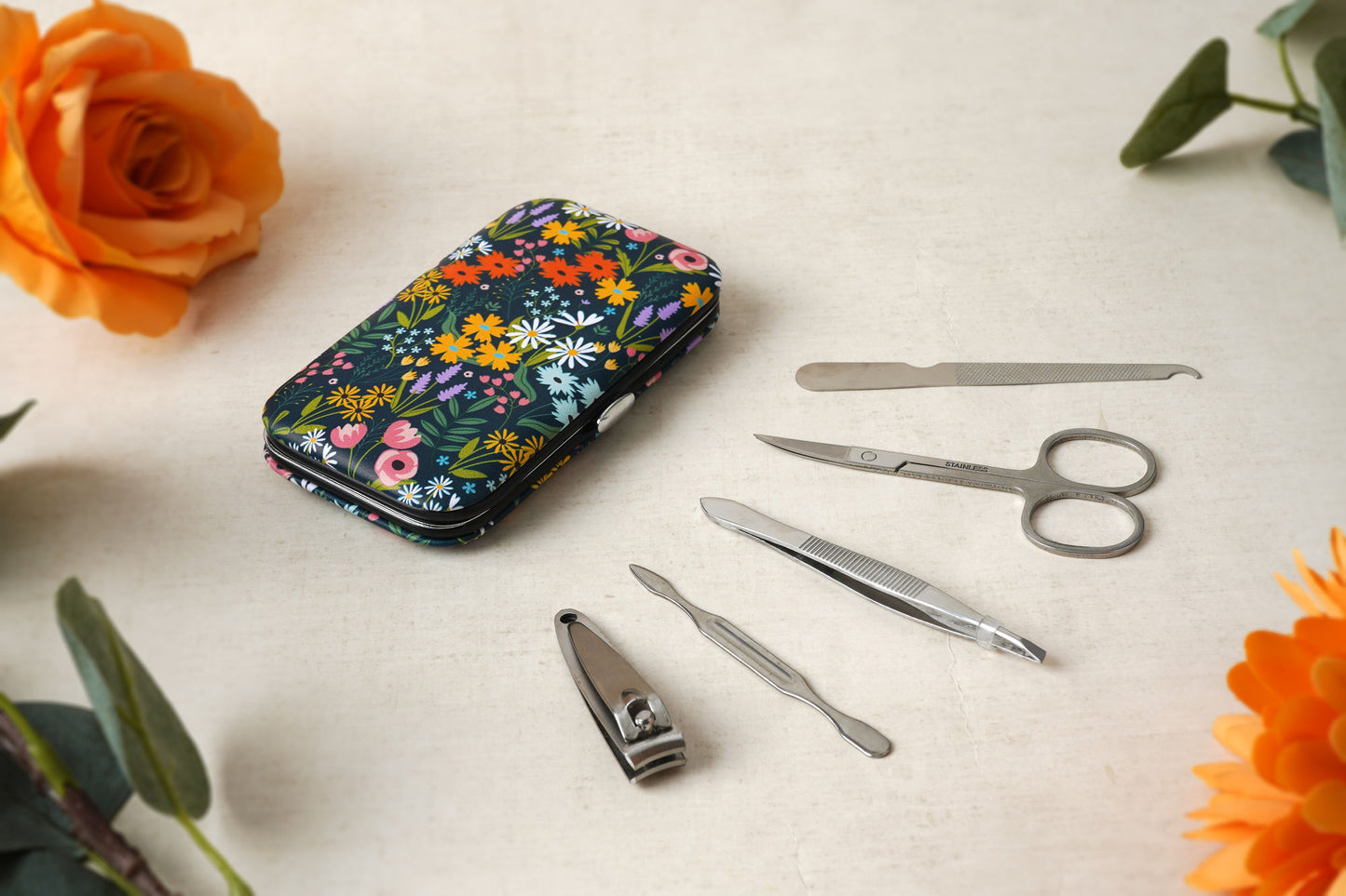 The Flower Market Manicure Set