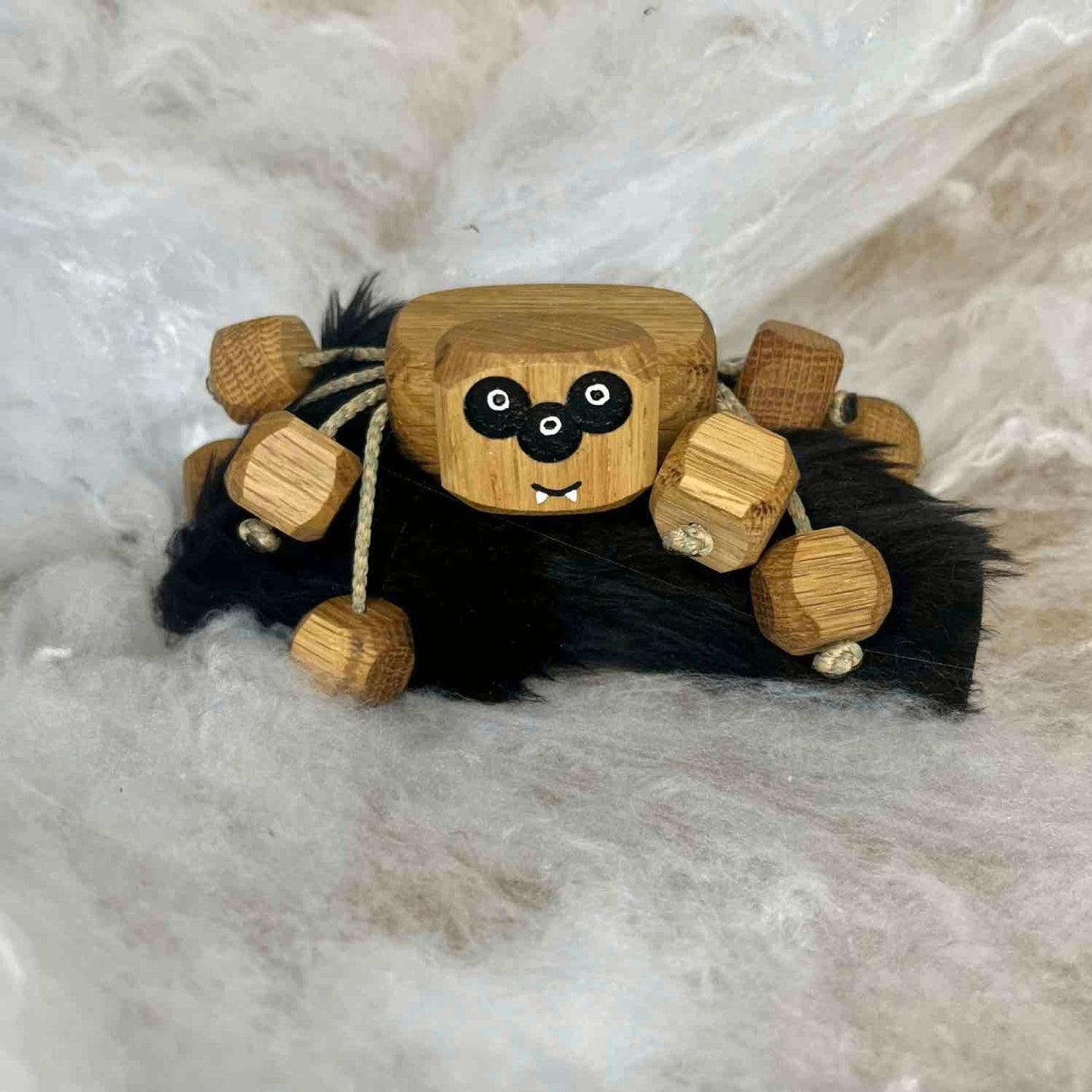 Spencer the Spider in Oak | Handmade Wooden Robot Toy | UKCA CE Tested Age: 3+