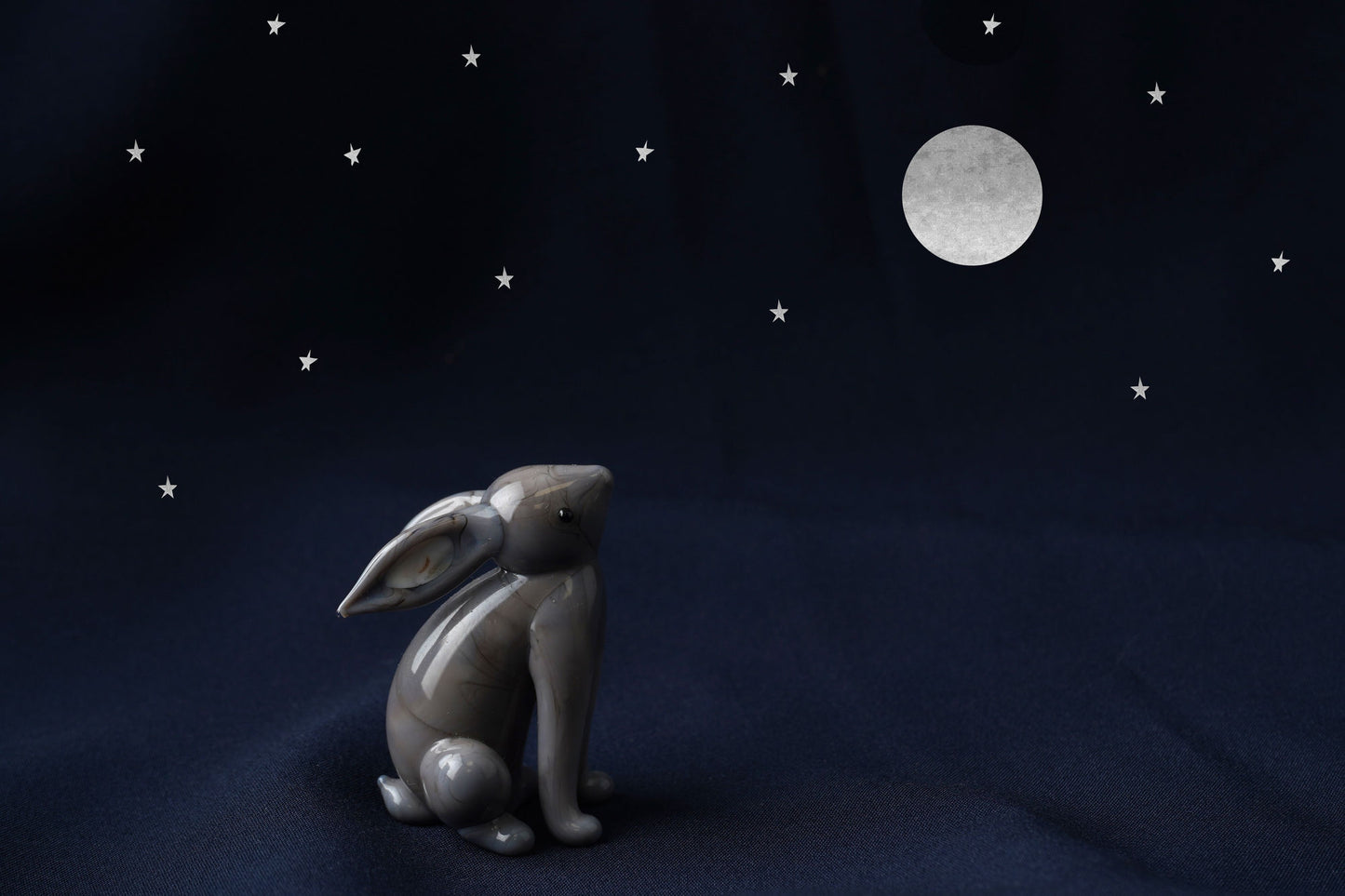 Grey Glass Stargazing Hare In Gift Box β’ Decoration β’ Ornament β’ Collectable β’ Gift For Home β’ Home Decor