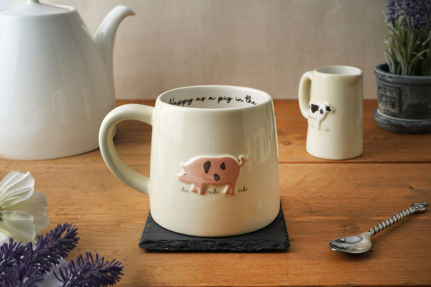 Bramble Farm Pig Stoneware Mug | Gift Boxed | Artisan Coffee & Tea Cup | Rustic Farmhouse Design | Ideal Gift