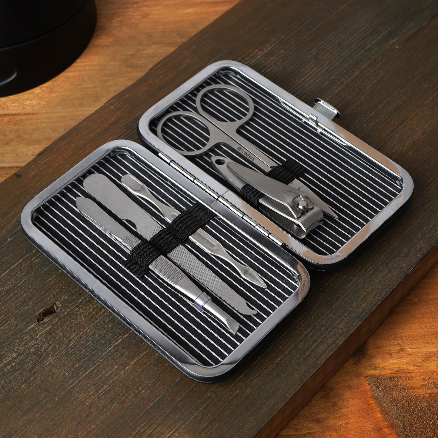 The Dapper Chap 'Clean Cut' Manicure Set