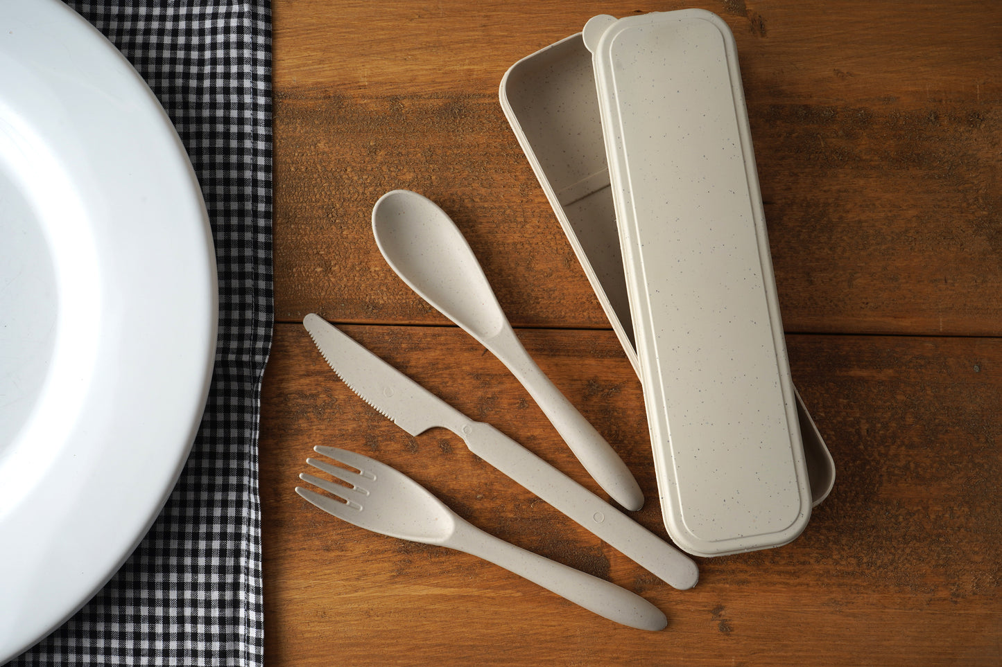 Loft Cream Wheat Travel Cutlery Set