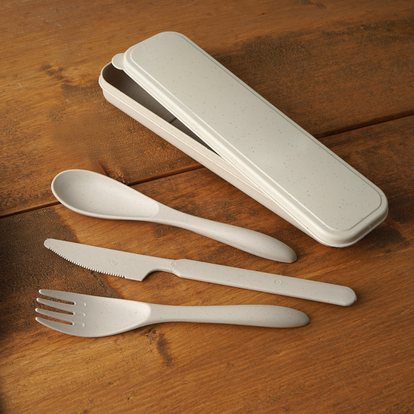 Loft Cream Wheat Travel Cutlery Set