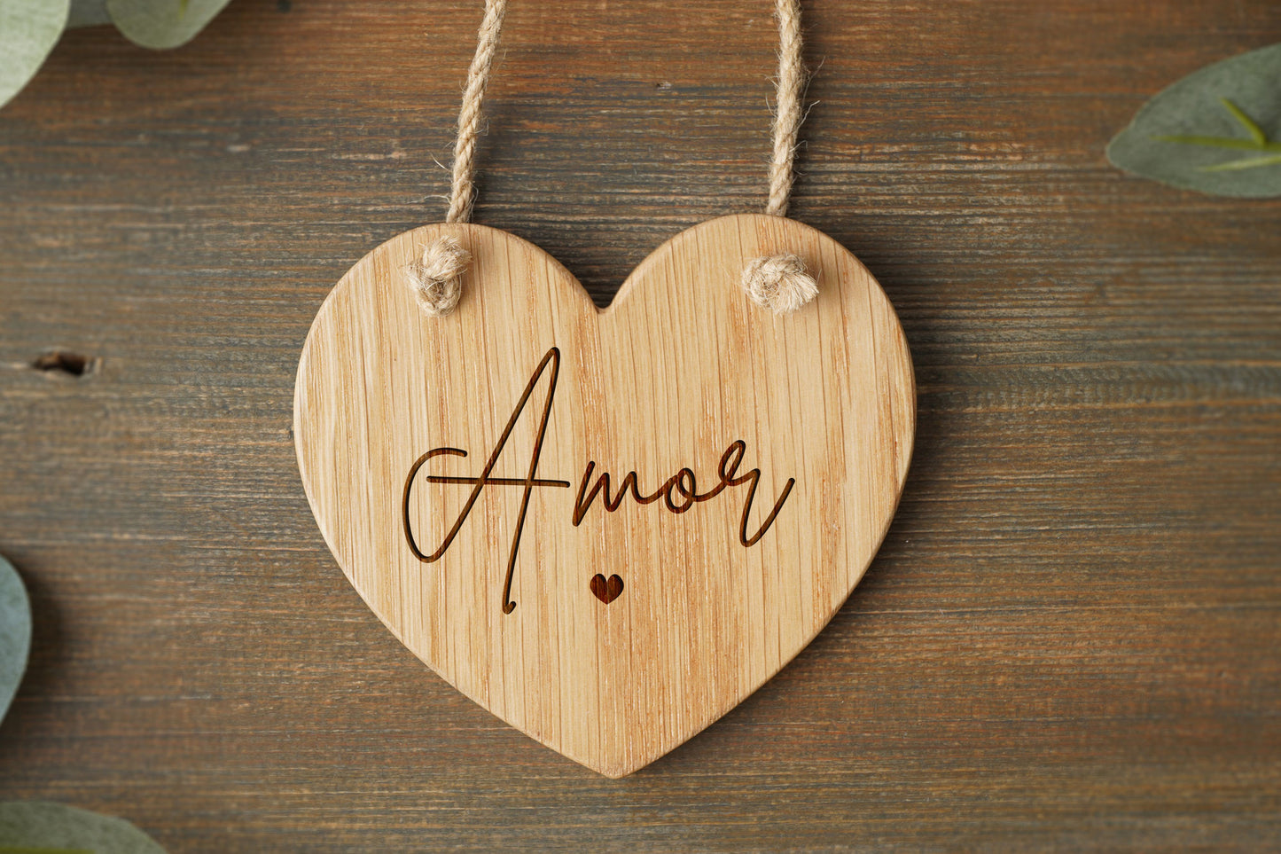 'Amor' Oak Heart Hanger