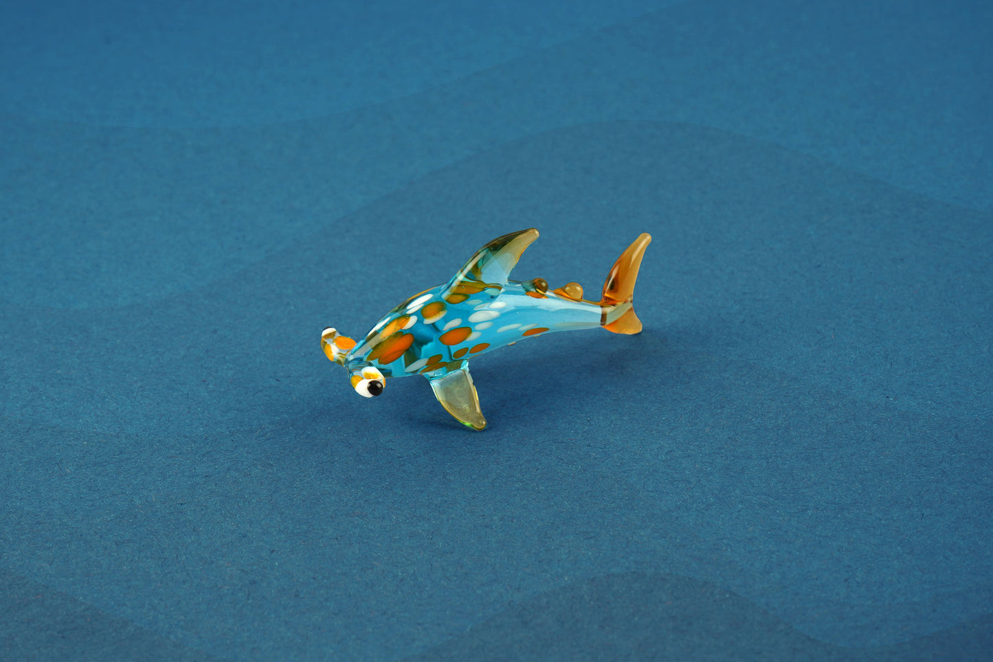 Artisan Glass Hammerhead Shark In Gift Box • Decoration • Ornament • Collectable • Home Decor