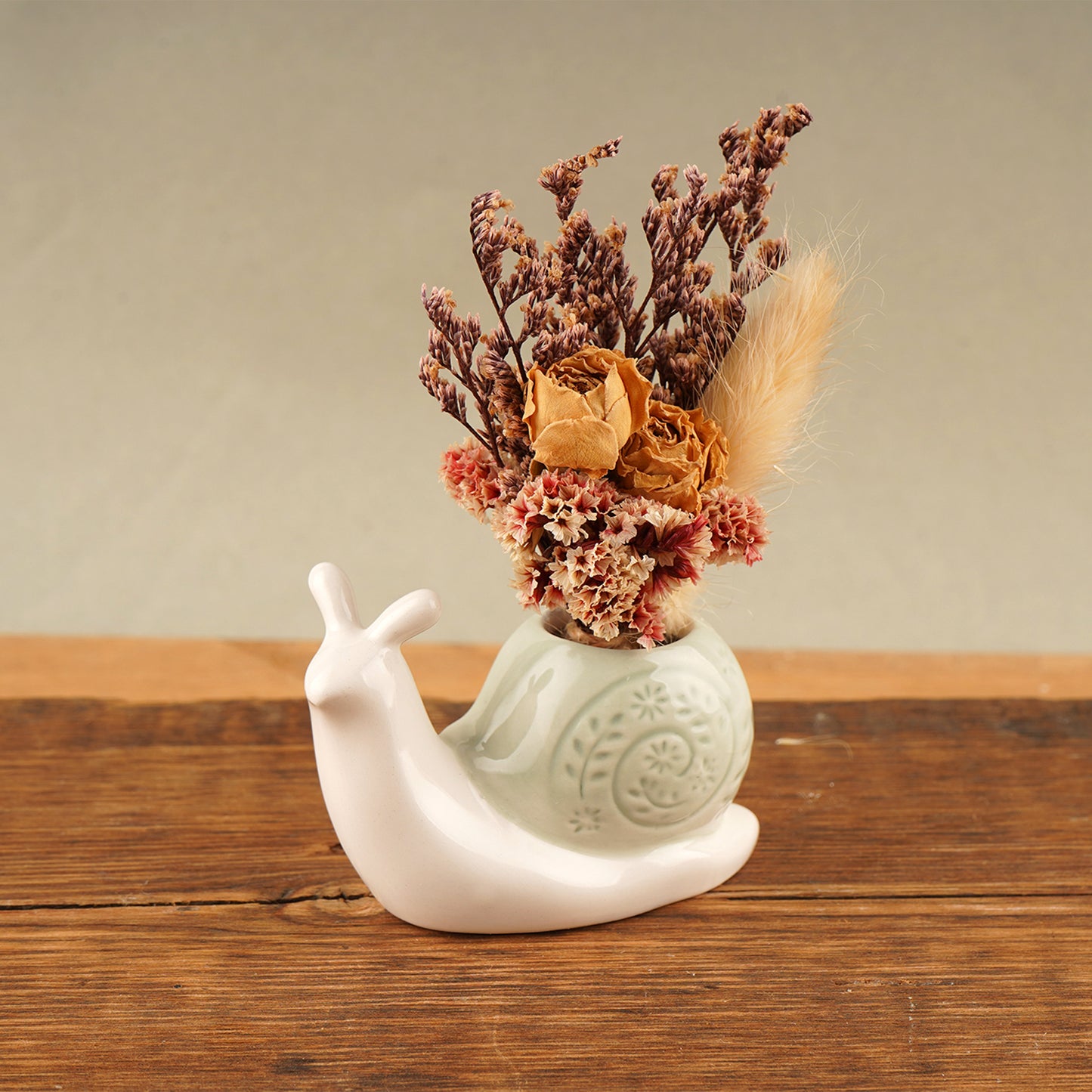 The Potting Shed Snail Bud Vase | In Gift Box | Homeware | Home Decor | Floral Vase
