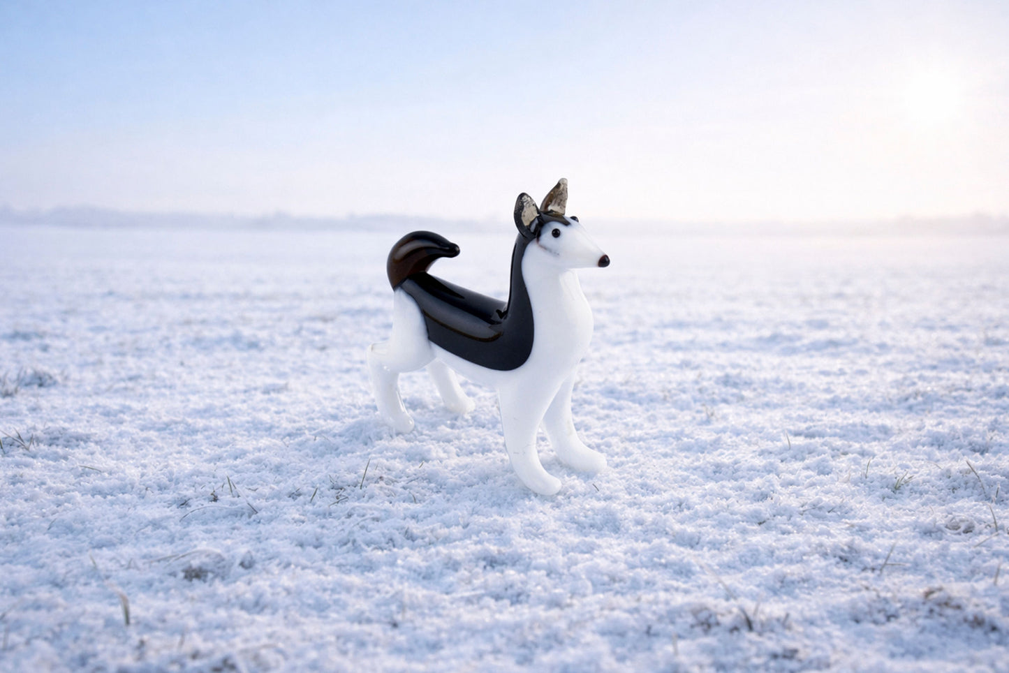 Artisan Glass Husky In Gift Box • Decoration • Ornament • Collectable • Home Decor
