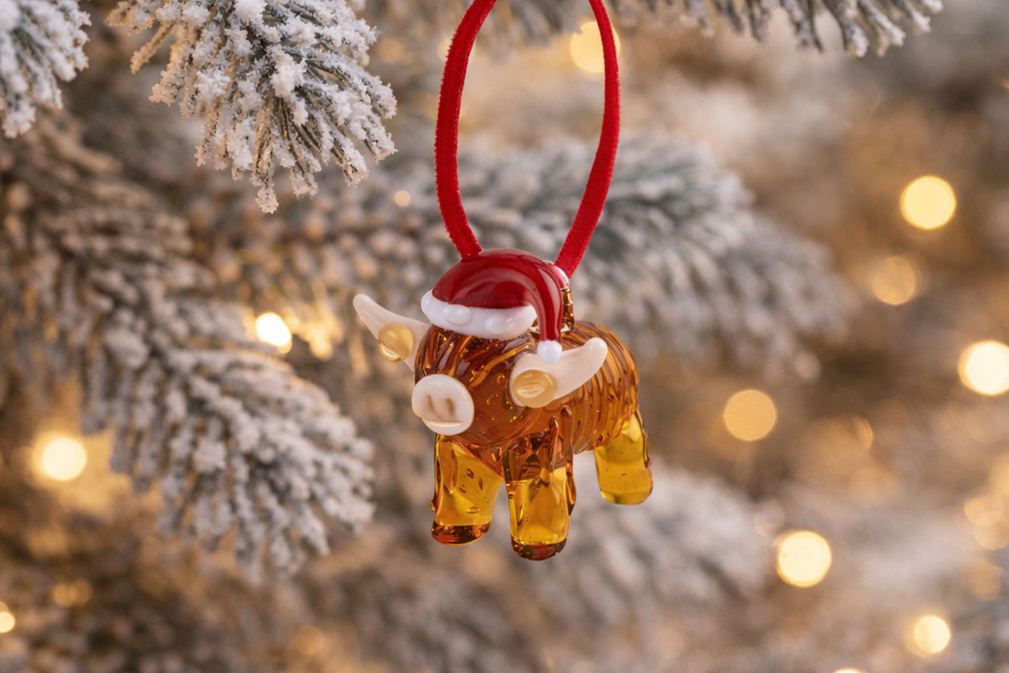 Artisan Glass Christmas Highland Cow Hanger In Gift Box • Decoration • Ornament • Collectable • Home Decor