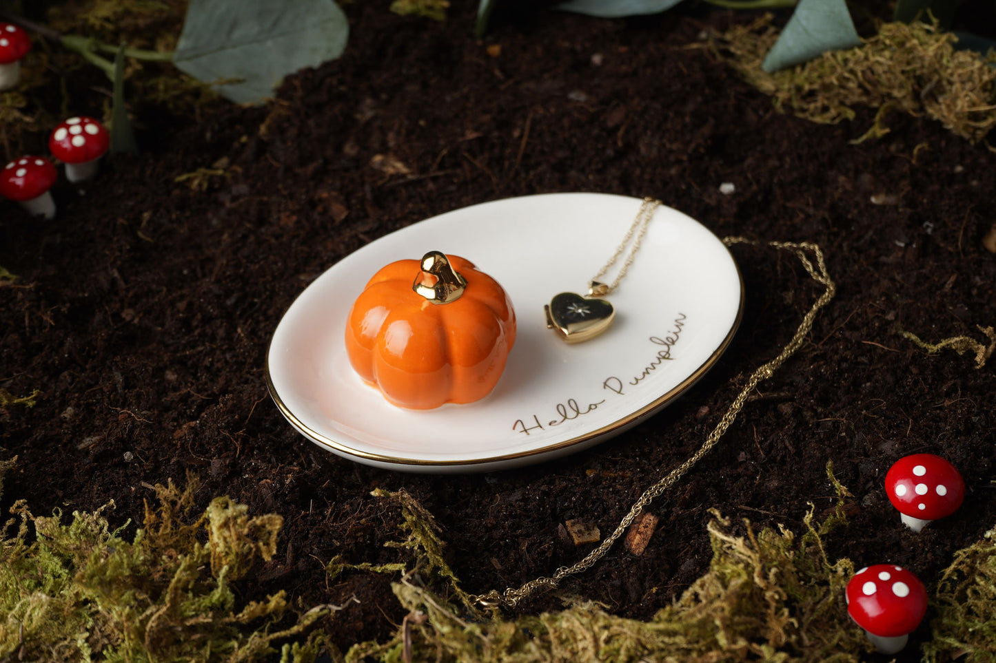 Snuggle Season Ceramic Pumpkin Ring Dish